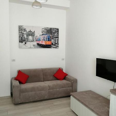 Appartamento Comodo Per Milano E Rho Fiera Bagian luar foto